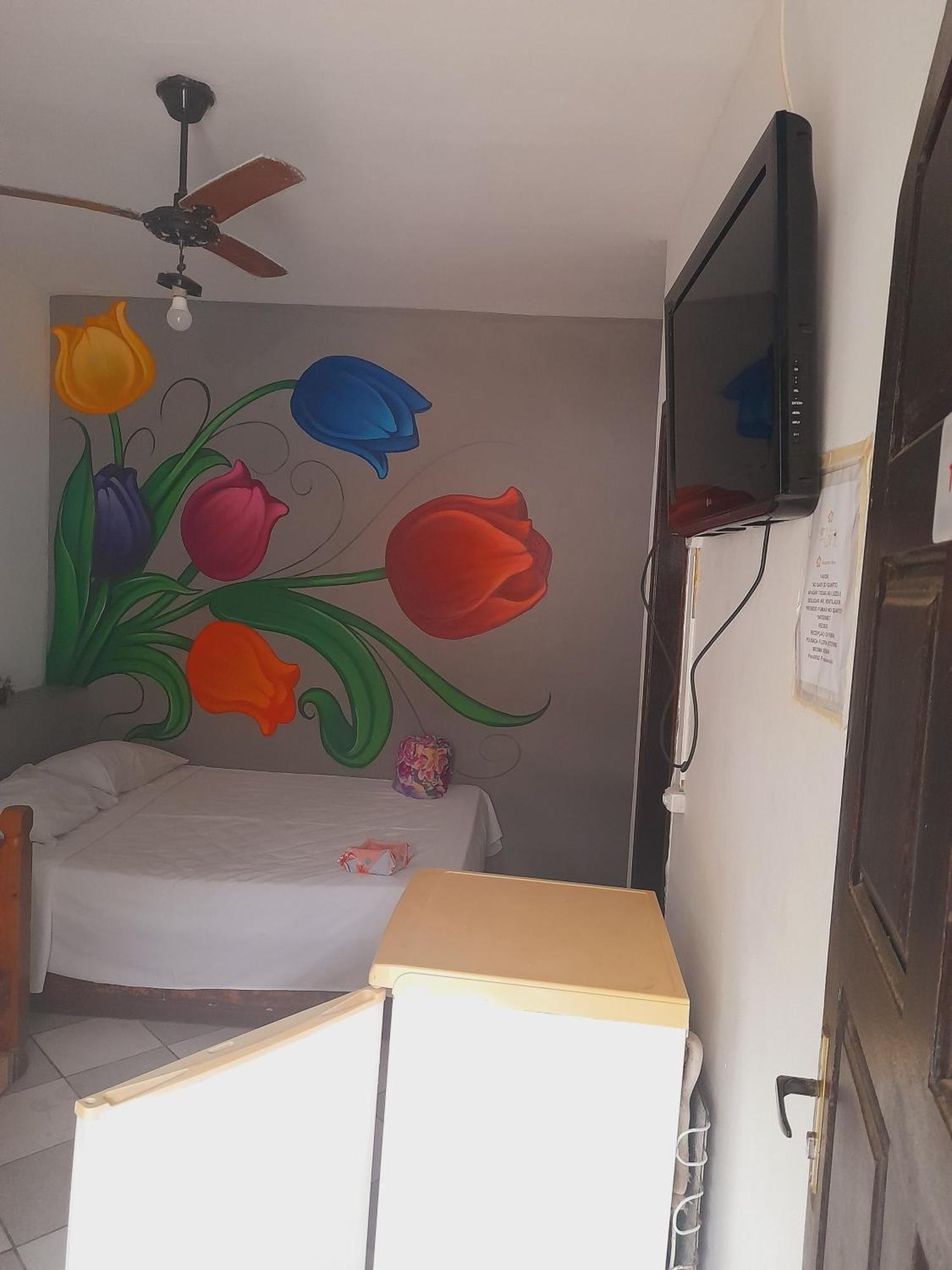 Flora 3*